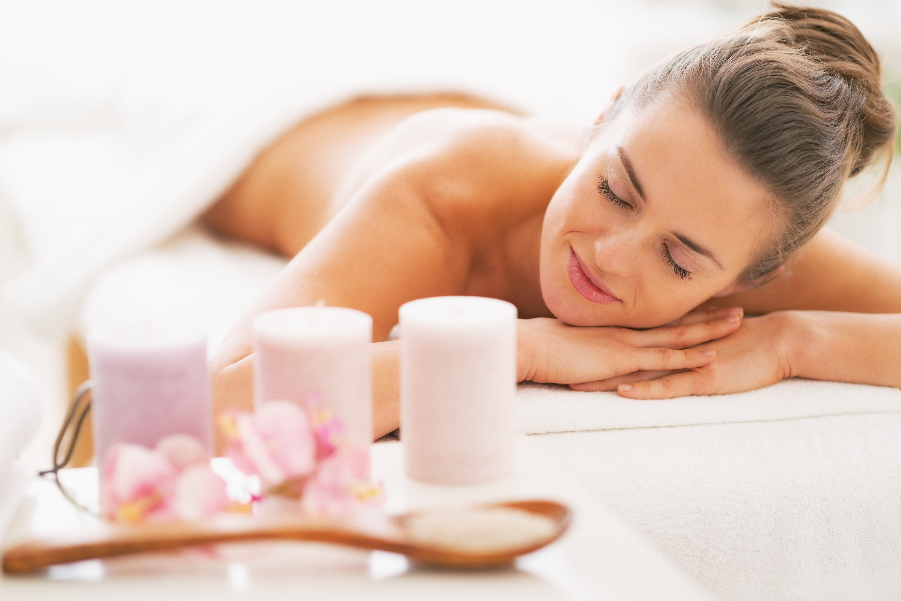 Book a spa treatment at Lavender Blue Day Spa, Murwillumba and discover our spa packages and body treatments.